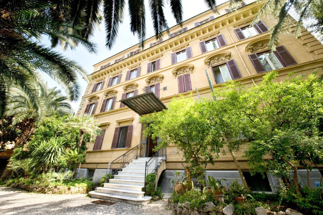 Gaestehaus Deutscher Orden Guest house *